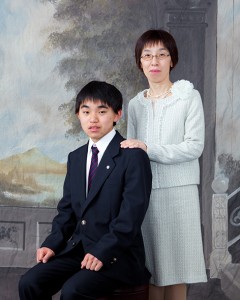 『岡本スタジオに行くよ。』と言うと  『え〜っ』と言いながらもまんざらでもない様子