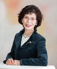 ひとり暮らしの老いゆく支度にと思い写真をお願いしました