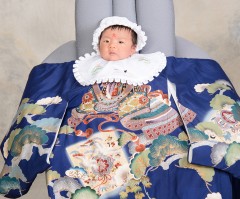 写真は家の一番日当たりがよい場所にかざっています